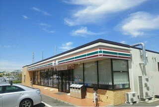 コンビニ　セブンイレブン（コンビニ）まで600m