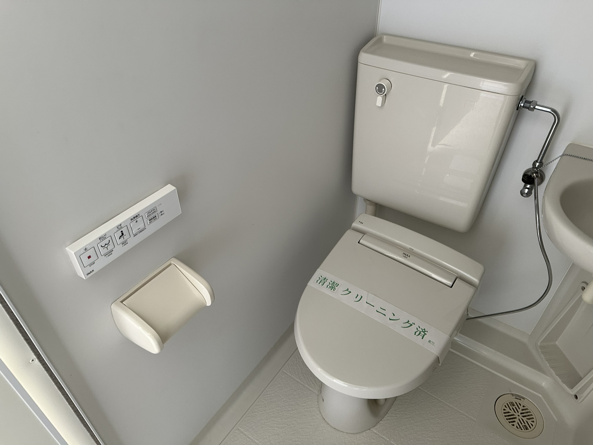 トイレ　温水洗浄便座新品