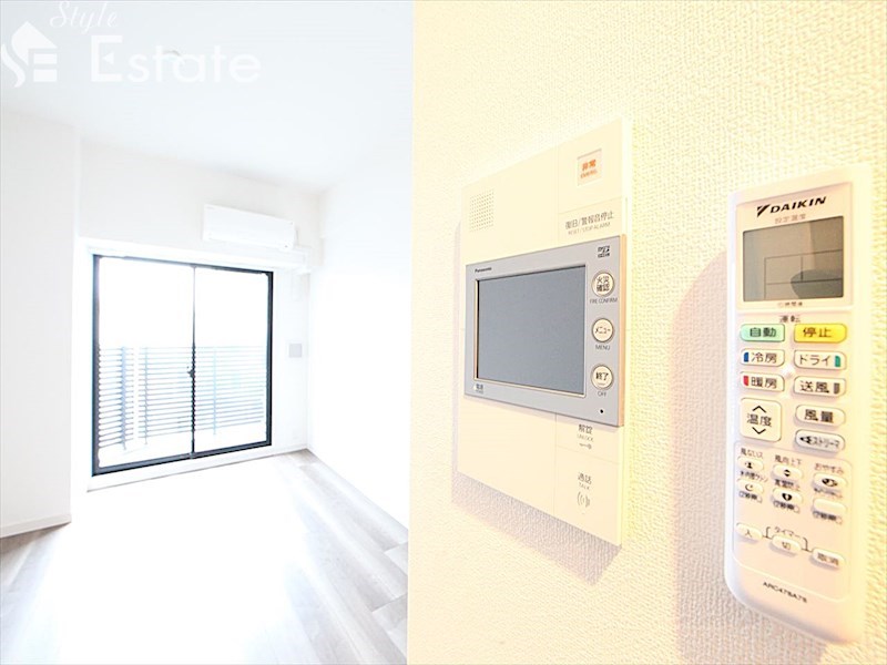 セキュリティ　モニター付きインターホン