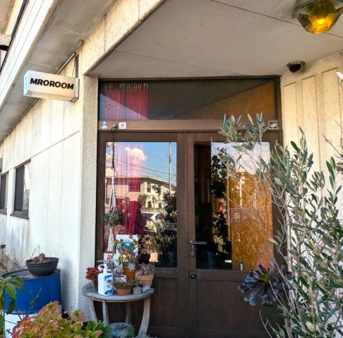 飲食店　MROROOM（飲食店）まで426m