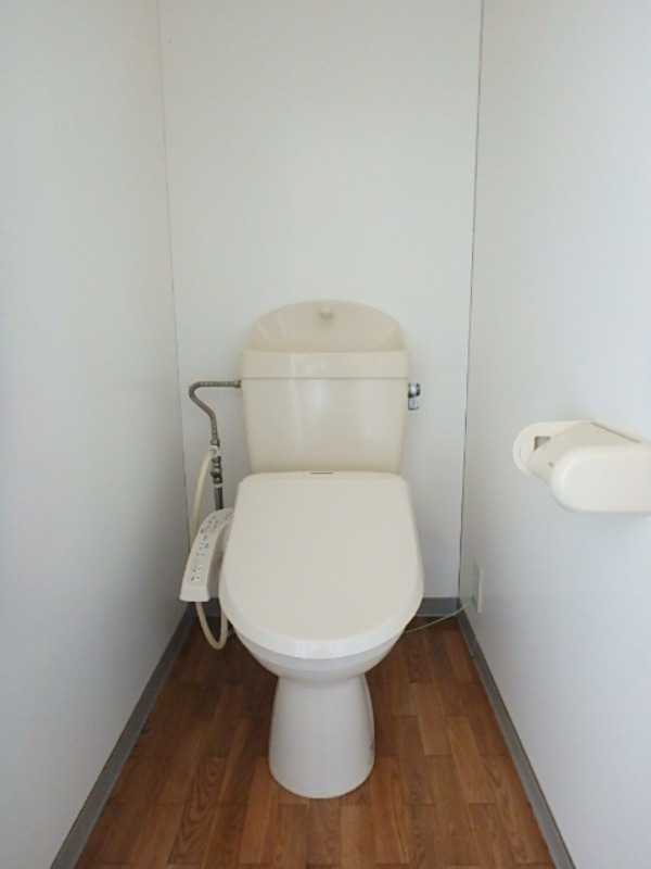 トイレ　図面と現状に相違がある場合には現状を優先