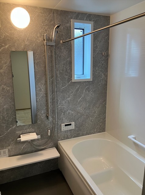 バス・シャワールーム　※写真は同タイプ住戸です。