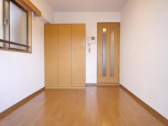 居室・リビング　★洋室6帖★