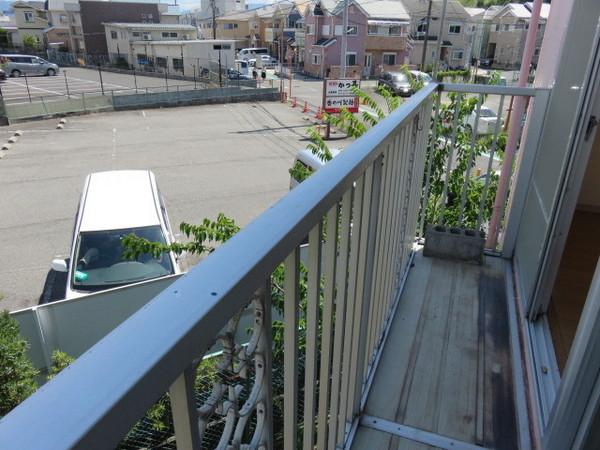 バルコニー　お布団干せます！