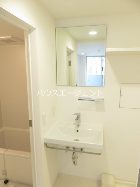 洗面設備　洗面台です。