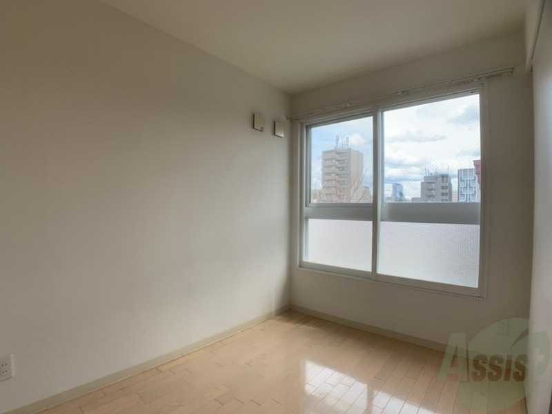 その他部屋・スペース　寝室を撮影しました。お昼寝したくなりますね。