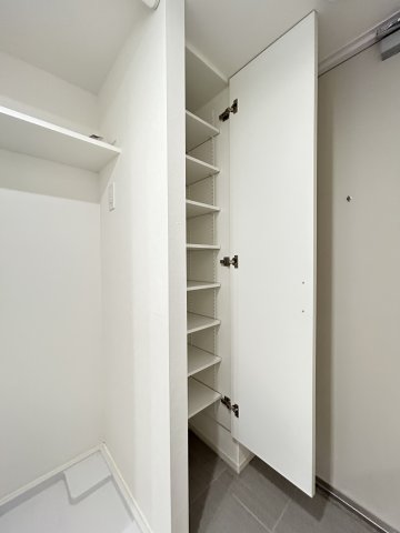 収納　十分な収納スペースがあります