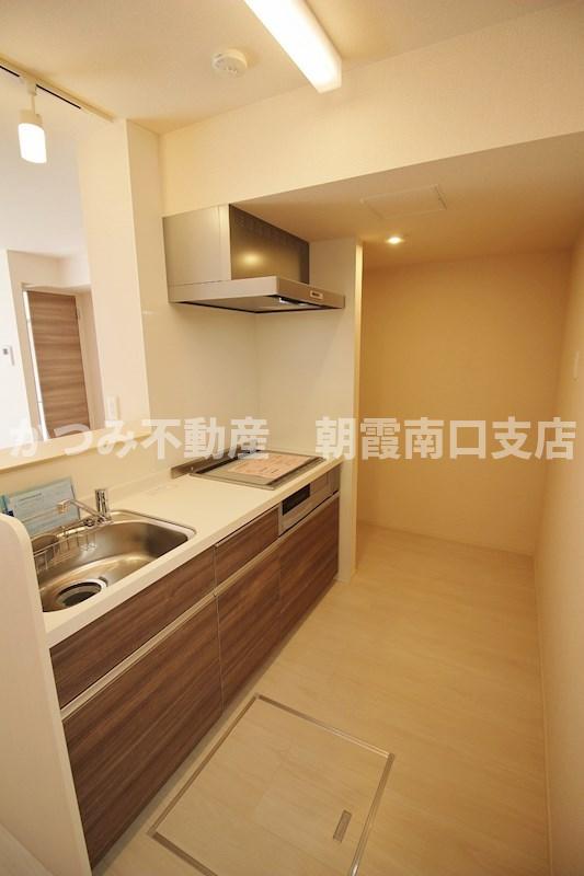 キッチン　同物件別号室参考写真