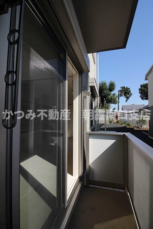 バルコニー　同物件別号室参考写真