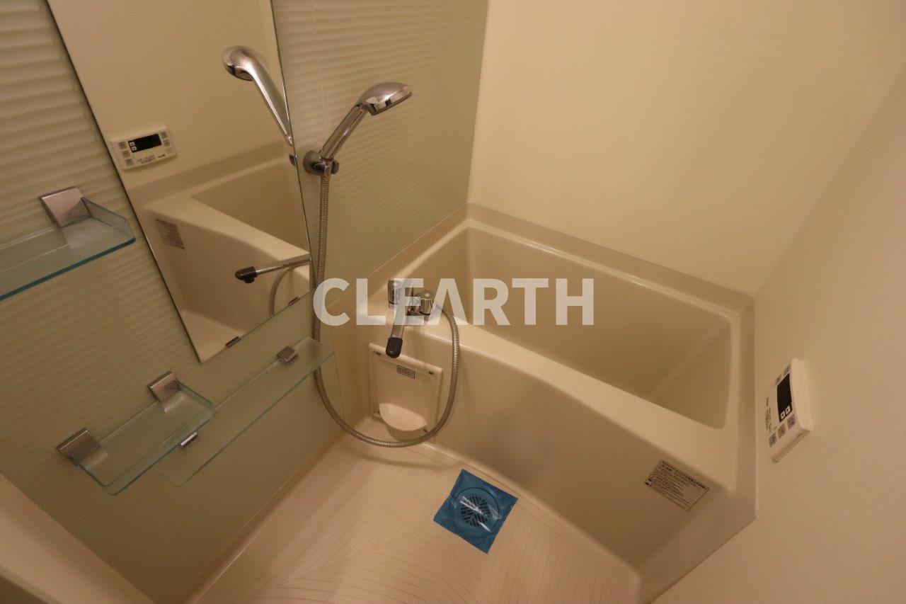 バス・シャワールーム　別タイプ参考写真