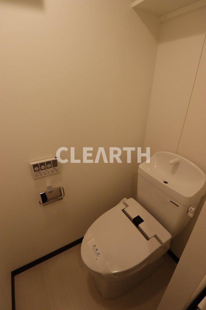 トイレ　別タイプ参考写真