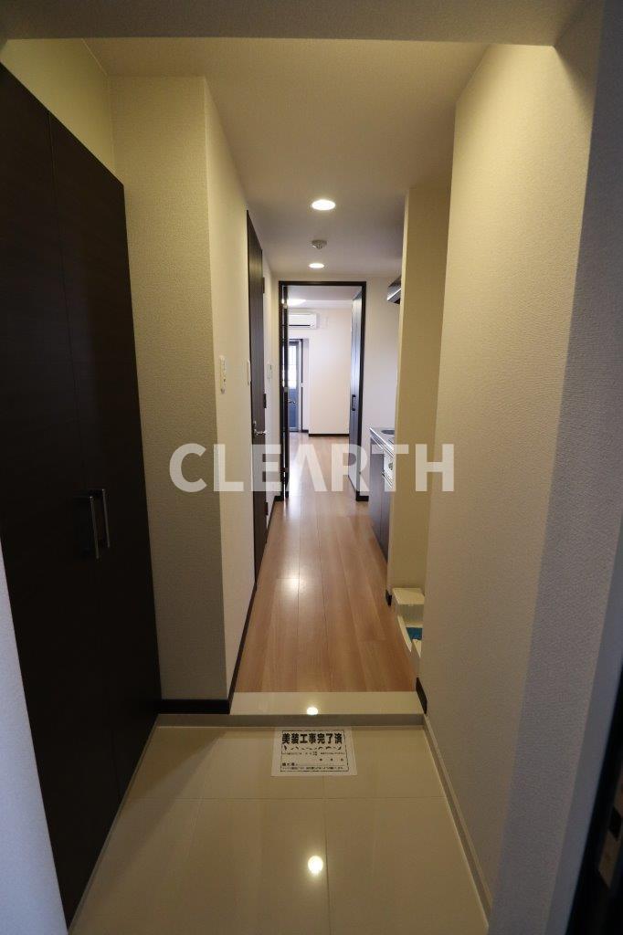 玄関　別タイプ参考写真