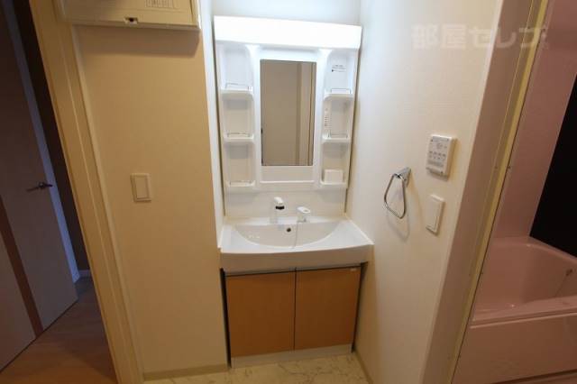 洗面設備　１０２号室イメージ画像