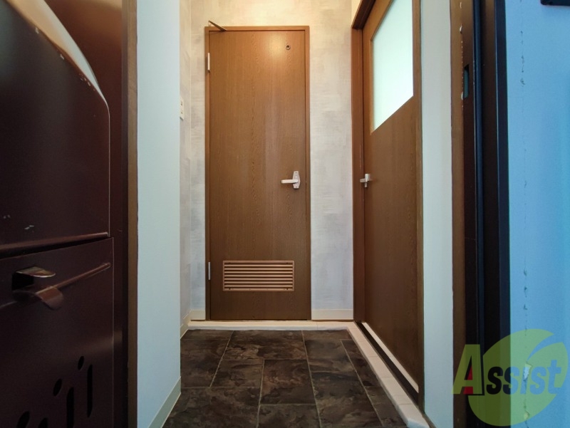 玄関　玄関の様子です。明るい印象ですね。気分もあがりそう。