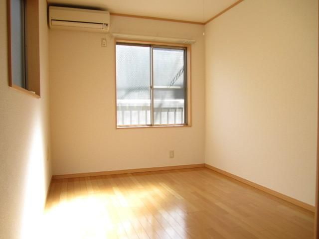 居室・リビング　写真は角部屋です