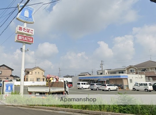 コンビニ　ローソン（コンビニ）まで605m