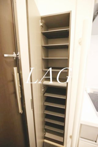 その他設備　シューズボックスです。