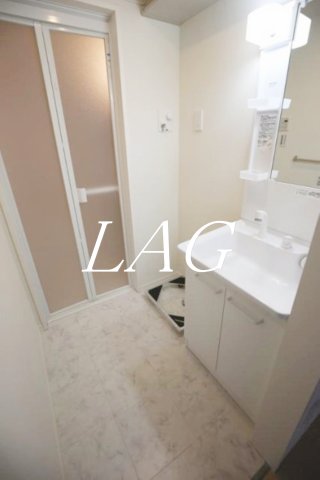 洗面設備　洗面台です。