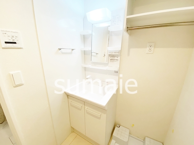 洗面設備　忙しい朝には欠かせない洗面所です