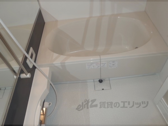 バス・シャワールーム　浴室乾燥ボタン