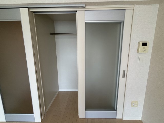 収納　写真は参考とし、現状を優先します