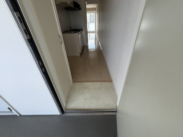 玄関　写真は参考とし、現状を優先します