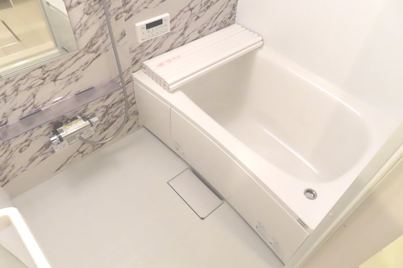 バス・シャワールーム　同物件別部屋