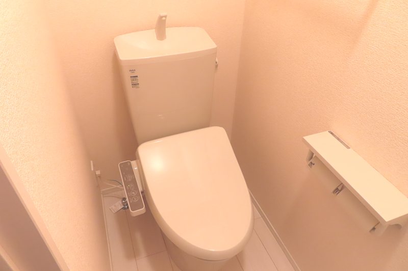 トイレ　同物件別部屋