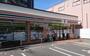 コンビニ　セブンイレブン吹田豊二店（コンビニ）まで0m