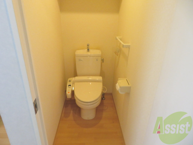 トイレ　清潔感があり、ウォシュレットがとても嬉しいですね