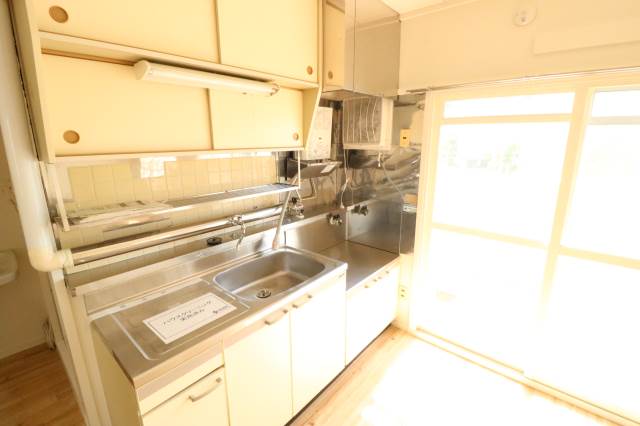 キッチン　広々キッチン！