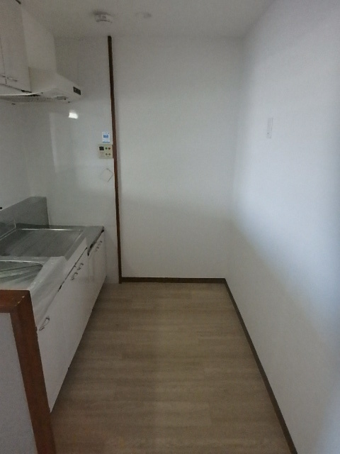 その他　システムキッチンに交換済