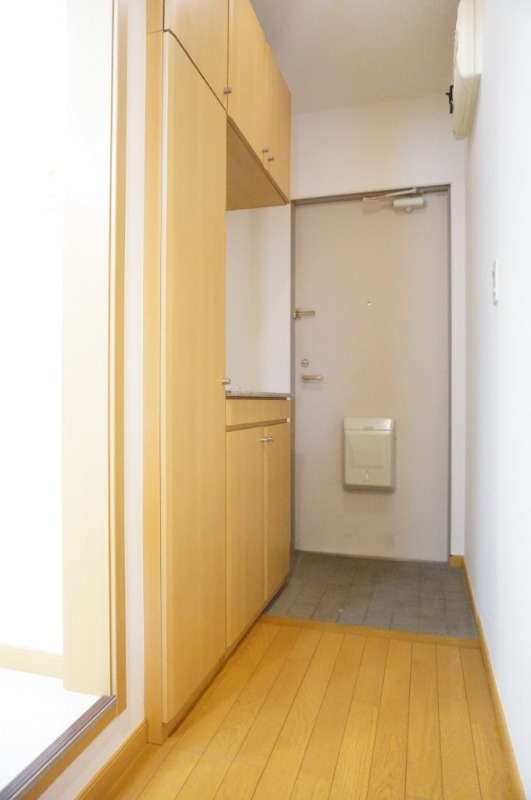 玄関　図面と現状に相違がある場合には現状を優先