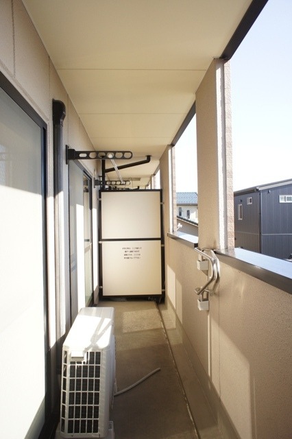 バルコニー　図面と現状に相違がある場合には現状を優先