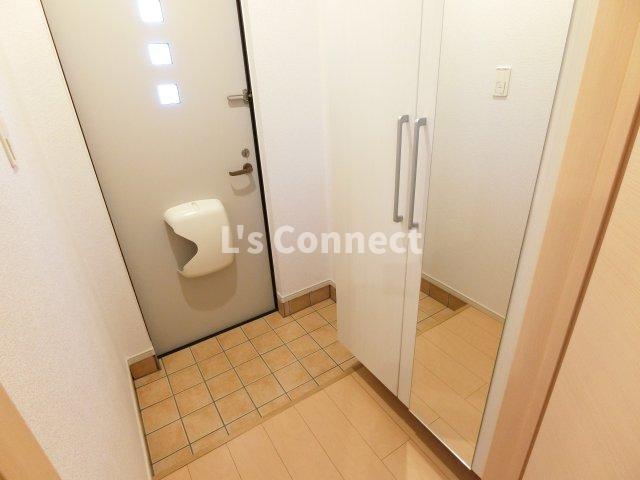 キッチン　２口ガスコンロ設置可能な対面キッチンです。