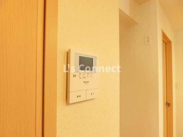 その他　洋室にもエアコン付きです。