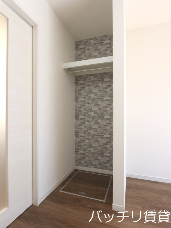 収納　別号室写真の為、現況を優先致します。