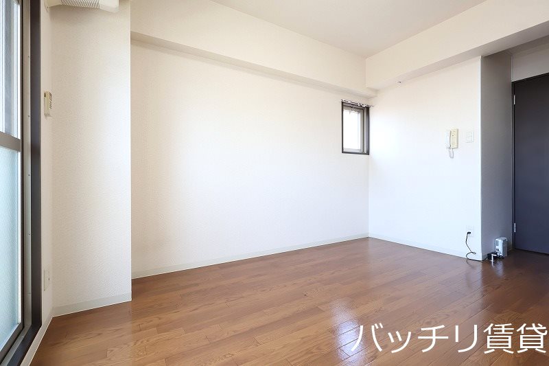 居室・リビング　別部屋写真の為、現状を優先いたします。