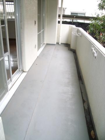 バルコニー　バルコニー