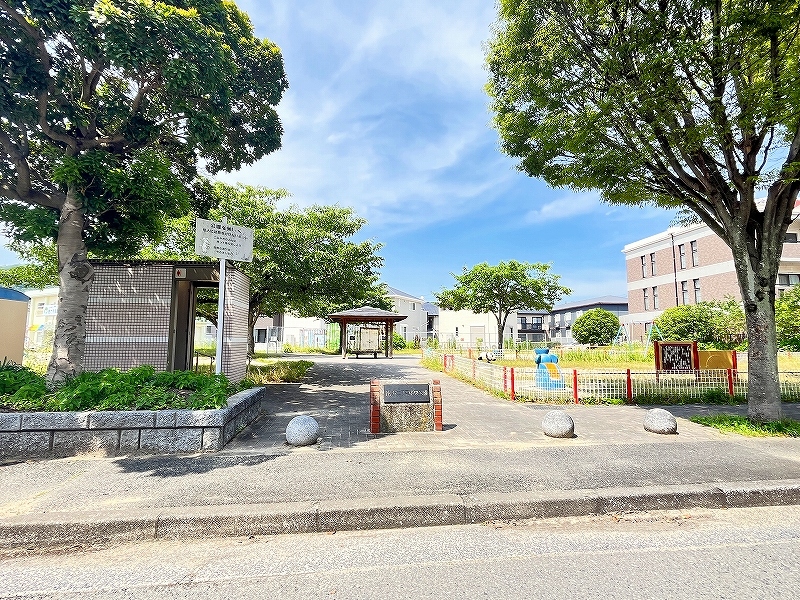 公園　☆南方２丁目中央公園（公園）まで760m