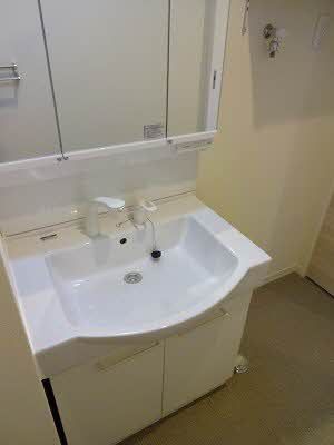 洗面設備　洗髪洗面化粧台