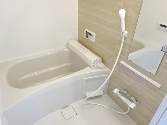 バス・シャワールーム　ユニットバス（イメージ）