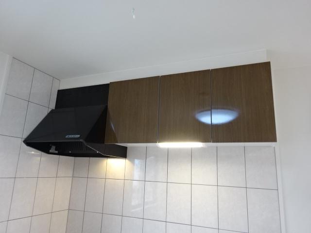 収納　キッチン吊戸棚（イメージ）