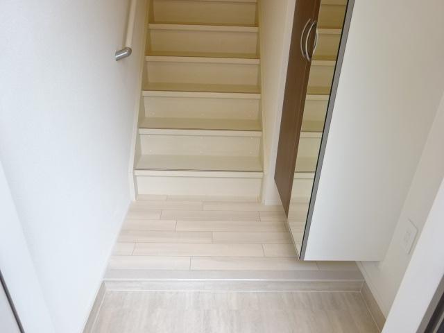 玄関　玄関（イメージ）