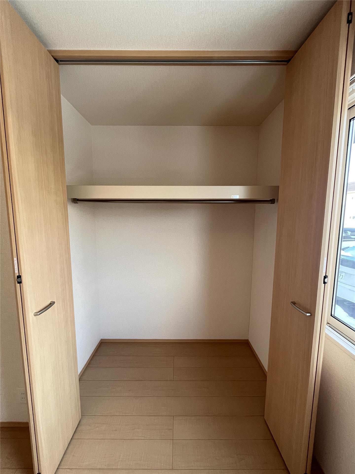 収納　クローゼット