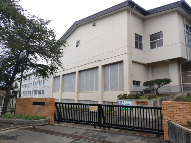 中学校　東豊中学校（中学校）まで1740m