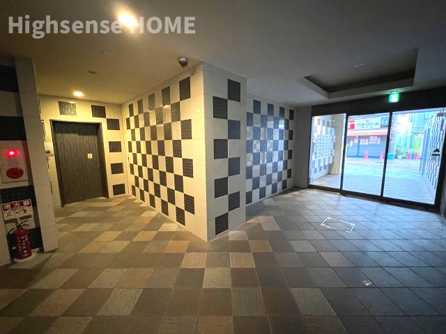 ロビー　落ち着いたロビーです