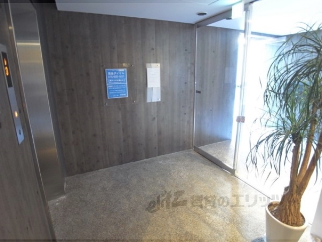 ロビー　ロビー