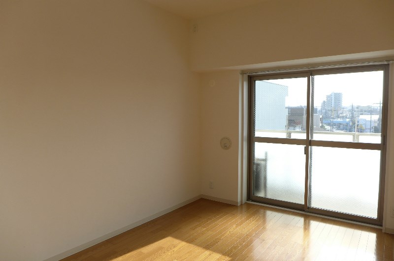 その他部屋・スペース　洋室6帖