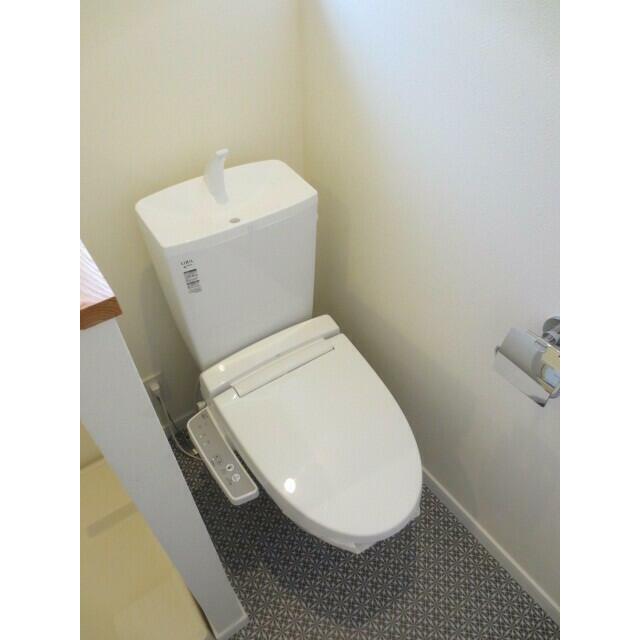 トイレ　温水洗浄暖房便座※写真は同タイプ別部屋